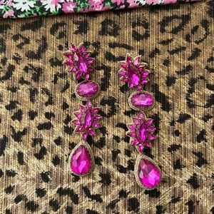 Deeps Gurnani earring pink